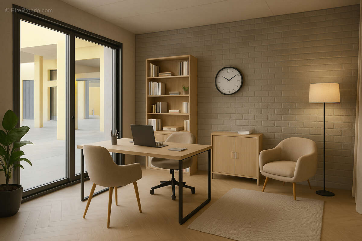 Commerce à GROSSETO-PRUGNA