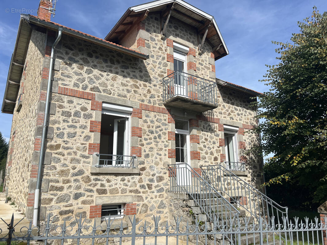 Maison à LACAPELLE-VIESCAMP