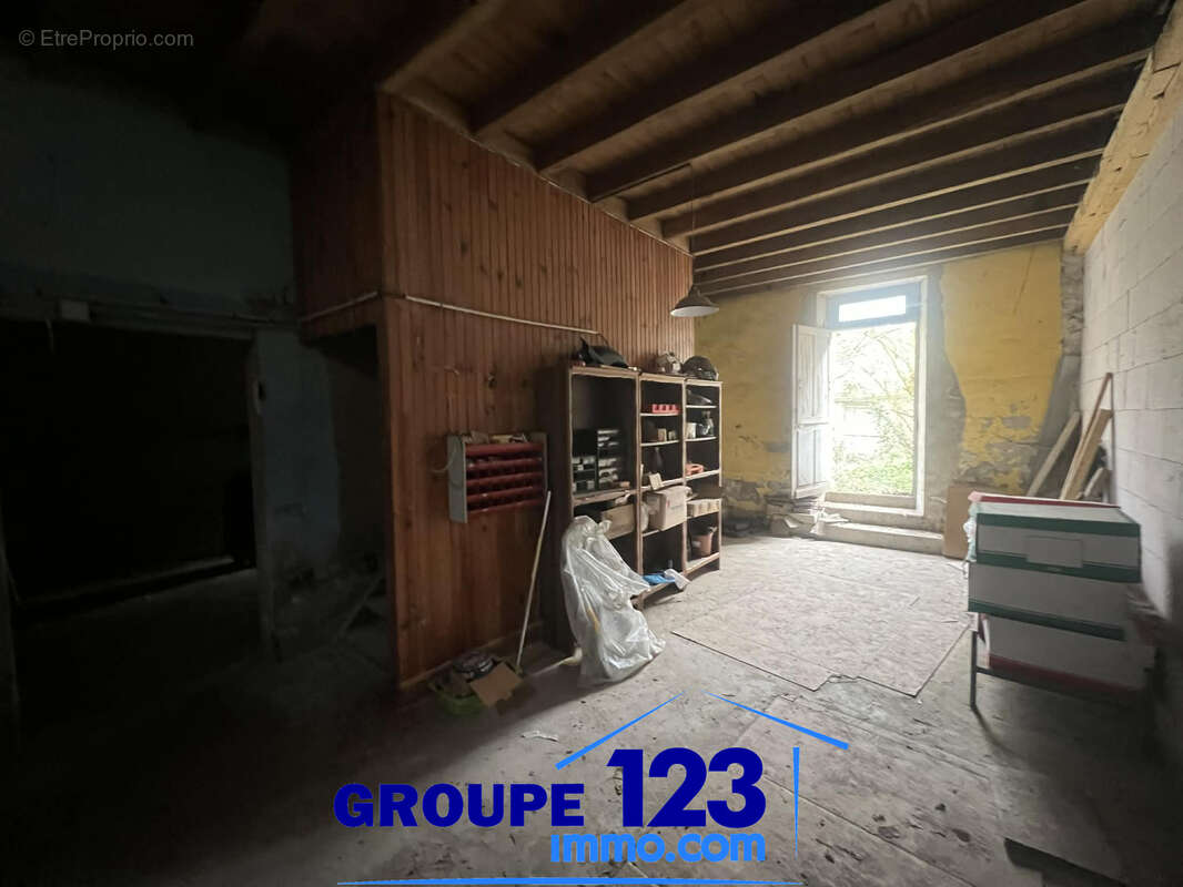 Maison à CHASSY