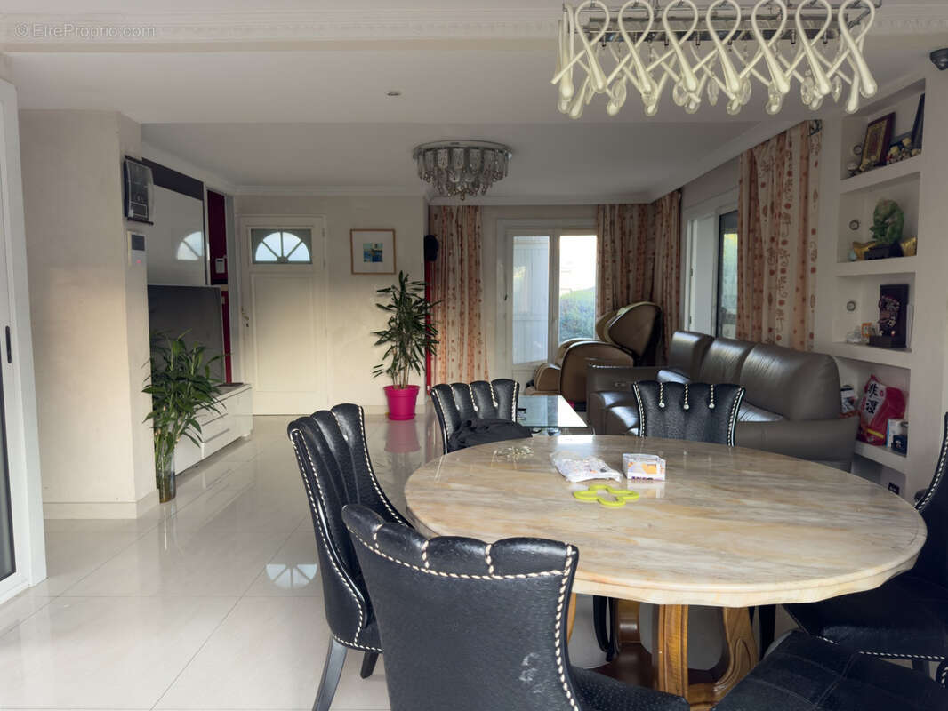 Maison à BOISSY-SAINT-LEGER