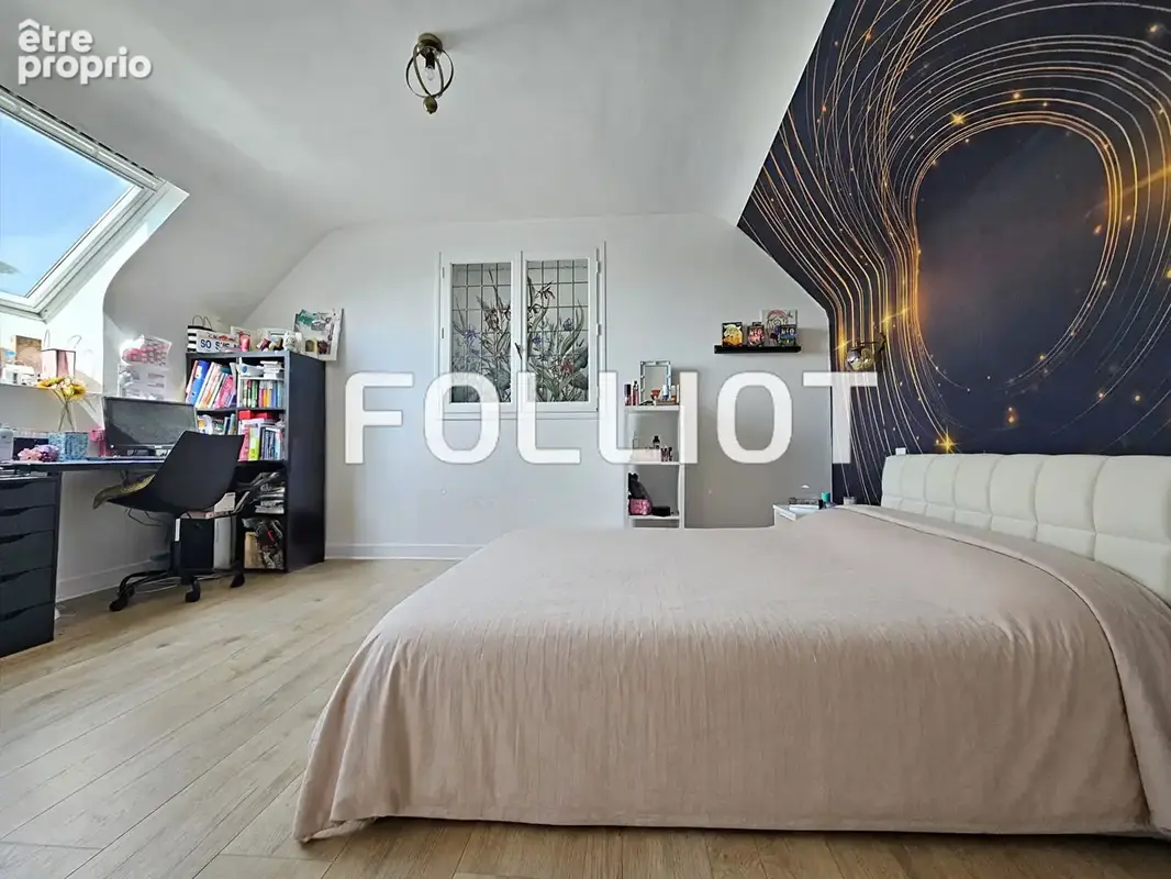 Maison 8 pièces 5 chambres à vendre à Cresserons - 150 m² sur un terrain de 1100 m² - photo 15