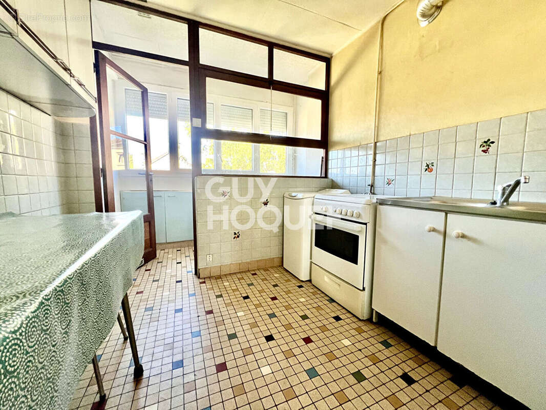 Appartement à VERRIERES-LE-BUISSON