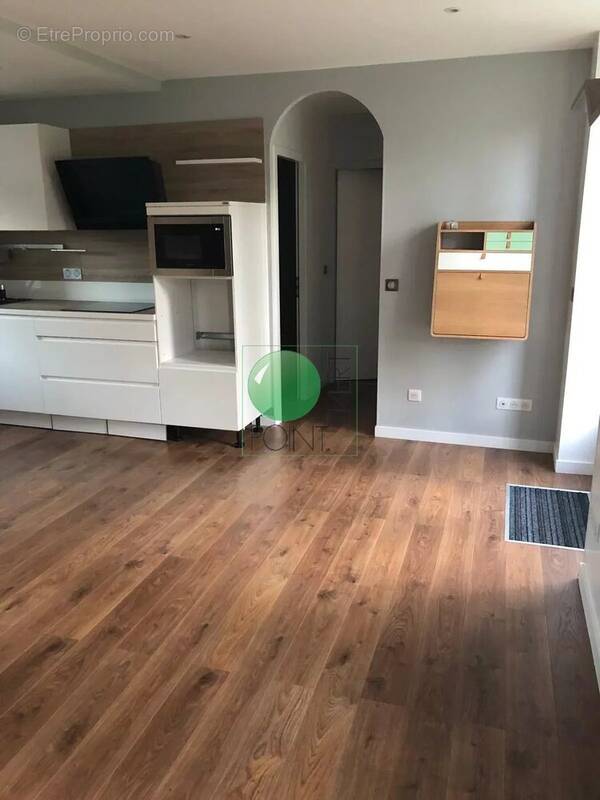Appartement à CERNY