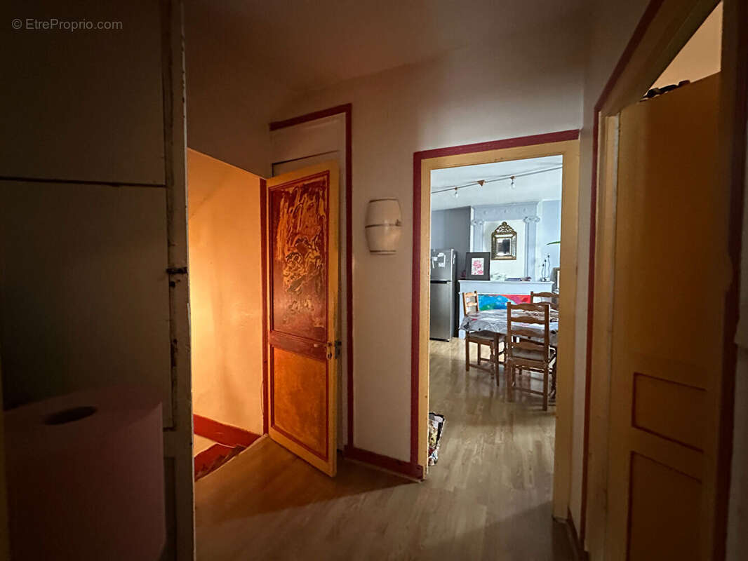 Appartement à MARENNES