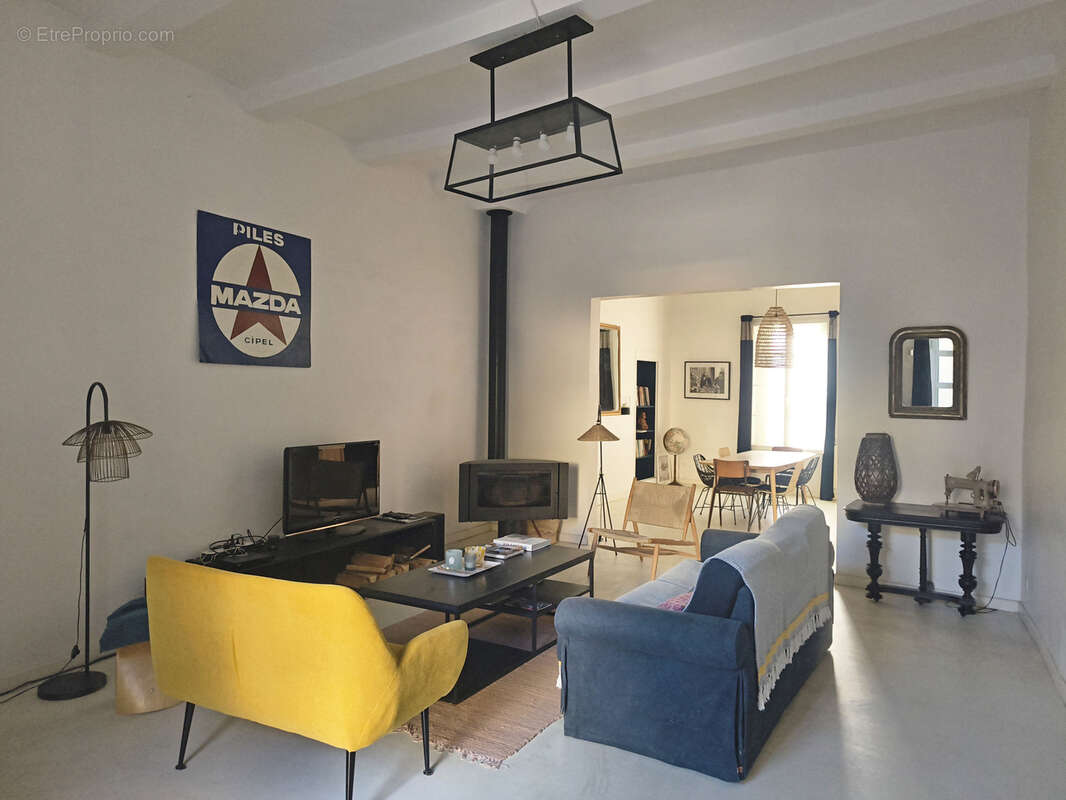 Maison à AIGUES-VIVES