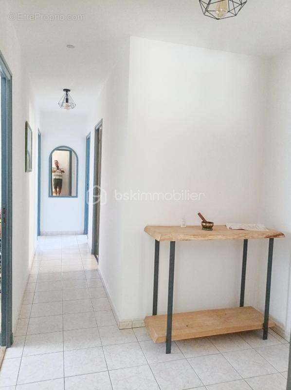  Maison à vendre à Salviac – Vue dominante, piscine, dépendances et terrain de 9 529 m² - photo 8