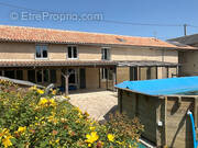 Maison à LA ROCHE-RIGAULT