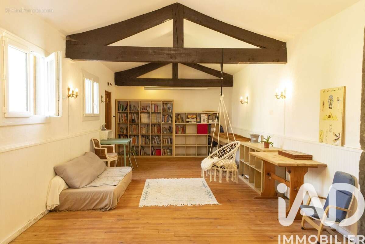 Maison 610 m² à Ardiege  - photo 7