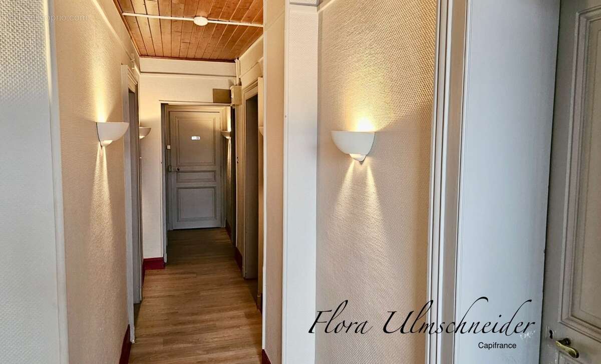 A vendre murs et fonds de commerce , logement de fonction, auberge restaurant, bar tabac, FDJ à SERRIERES EN CHAUTAGNE (73) - photo 10