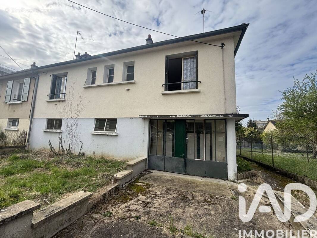 Photo 1 - Maison à JOIGNY