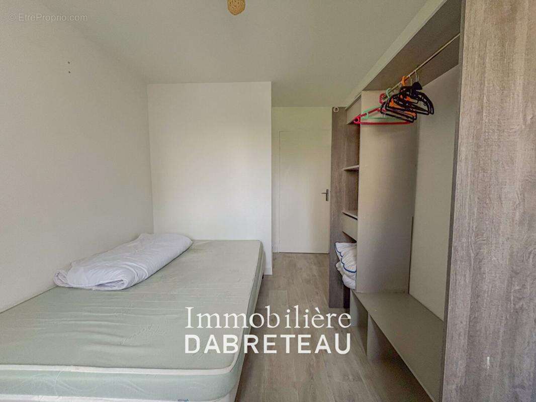 Ideal jeune couple avec enfant- LYON 8 - photo 12