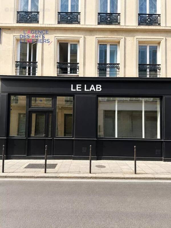 Commerce à PARIS-3E