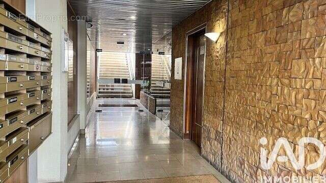 Photo 3 - Appartement à PARIS-11E