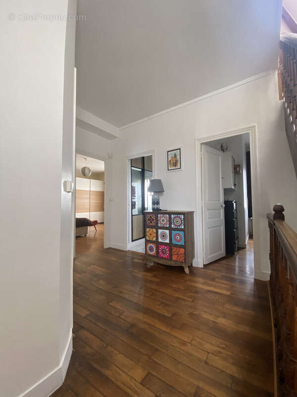 Nouvelle exclusivité centre ville etampes maison de caractere  240 m2 5chambres - photo 12