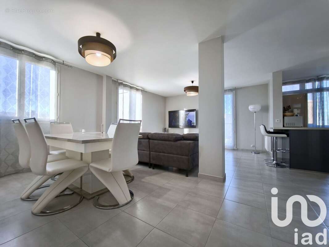 Photo 6 - Appartement à REIMS