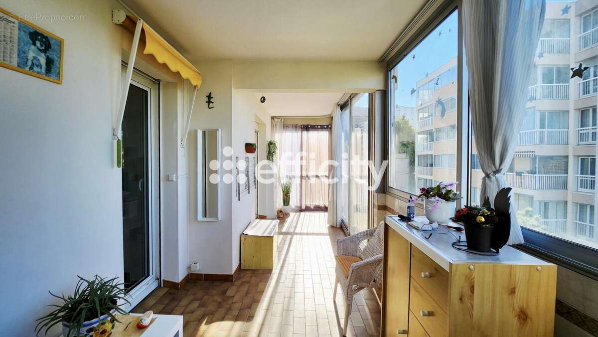 Appartement à MARSEILLE-11E