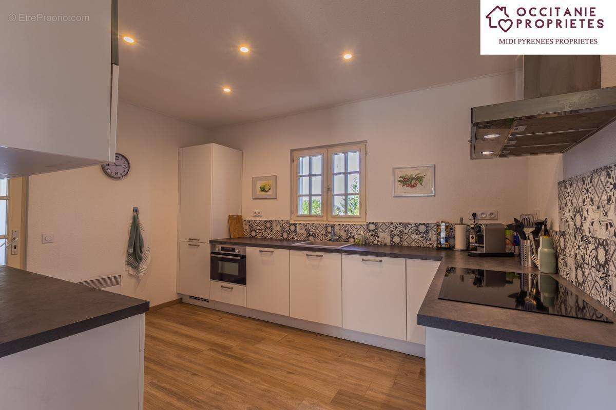 Maison à LEZIGNAN-CORBIERES