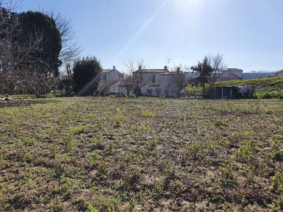 Terrain à CASTELNAUDARY