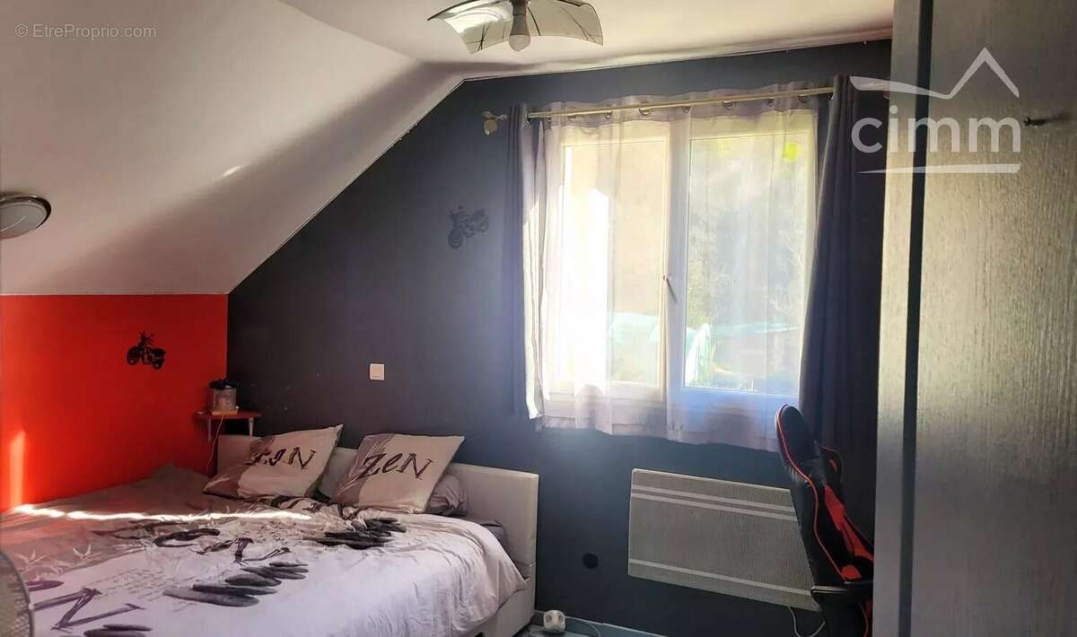 Maison à SAINT-HONORE