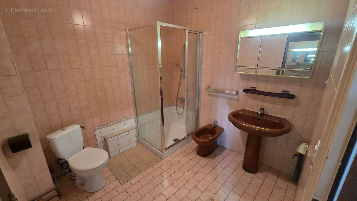 Appartement à BELLEGARDE-SUR-VALSERINE