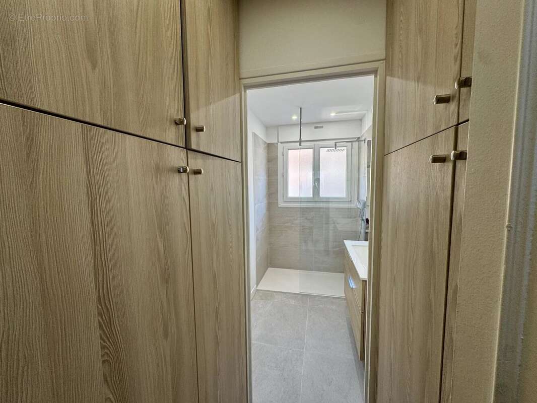 Cannes centre et plages vente appartement - photo 8