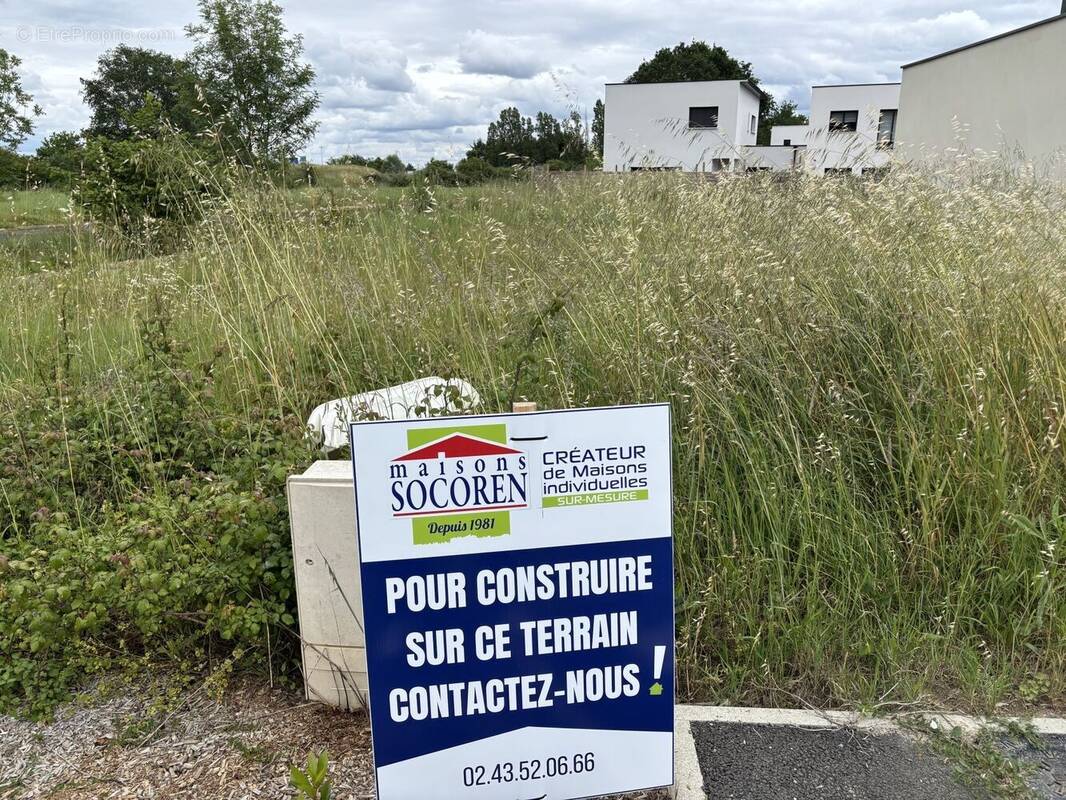 Terrain à ECOUFLANT
