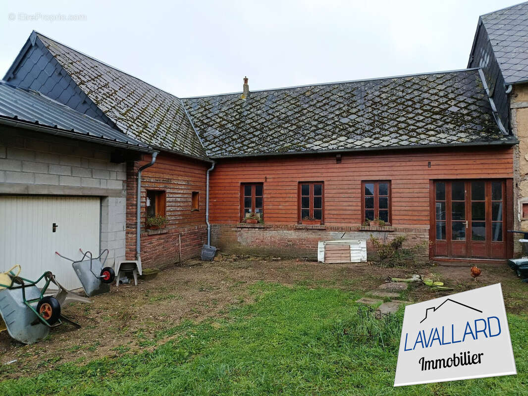 chambre - Maison à QUESNOY-SUR-AIRAINES