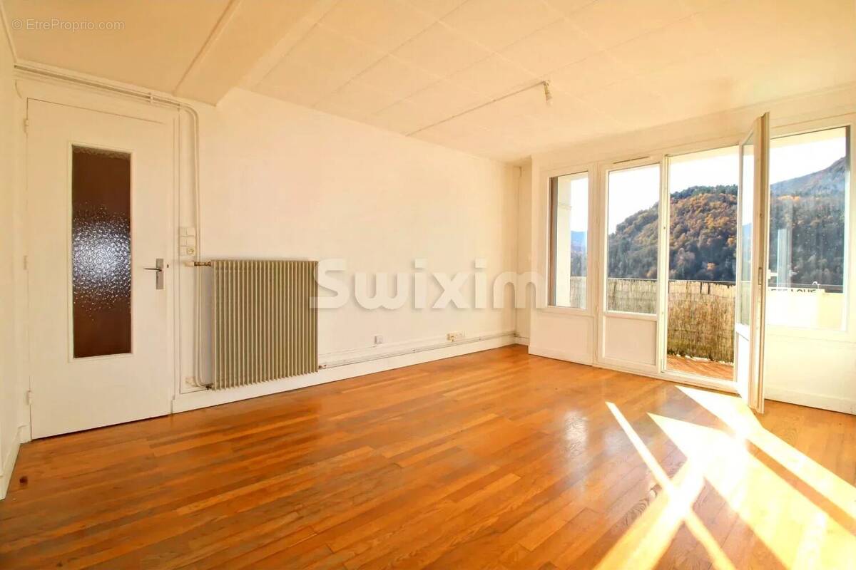 Appartement à SAINT-CLAUDE