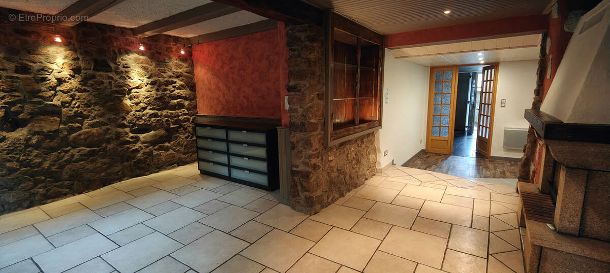 Maison à NEUVILLER-LA-ROCHE