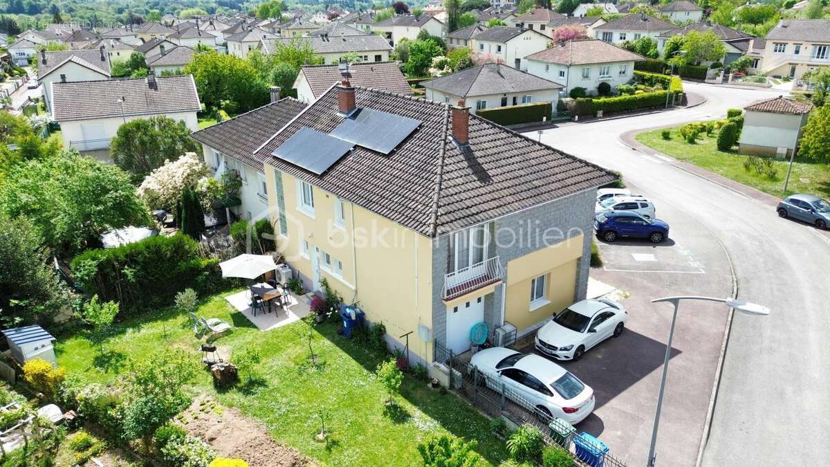 Maison à FEYTIAT