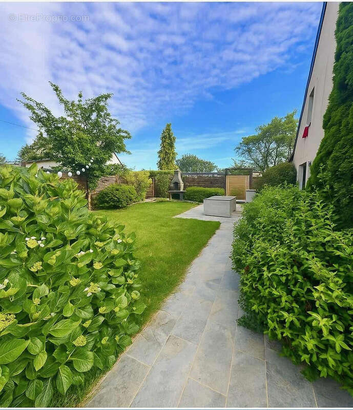 Maison à SAINT-PERE