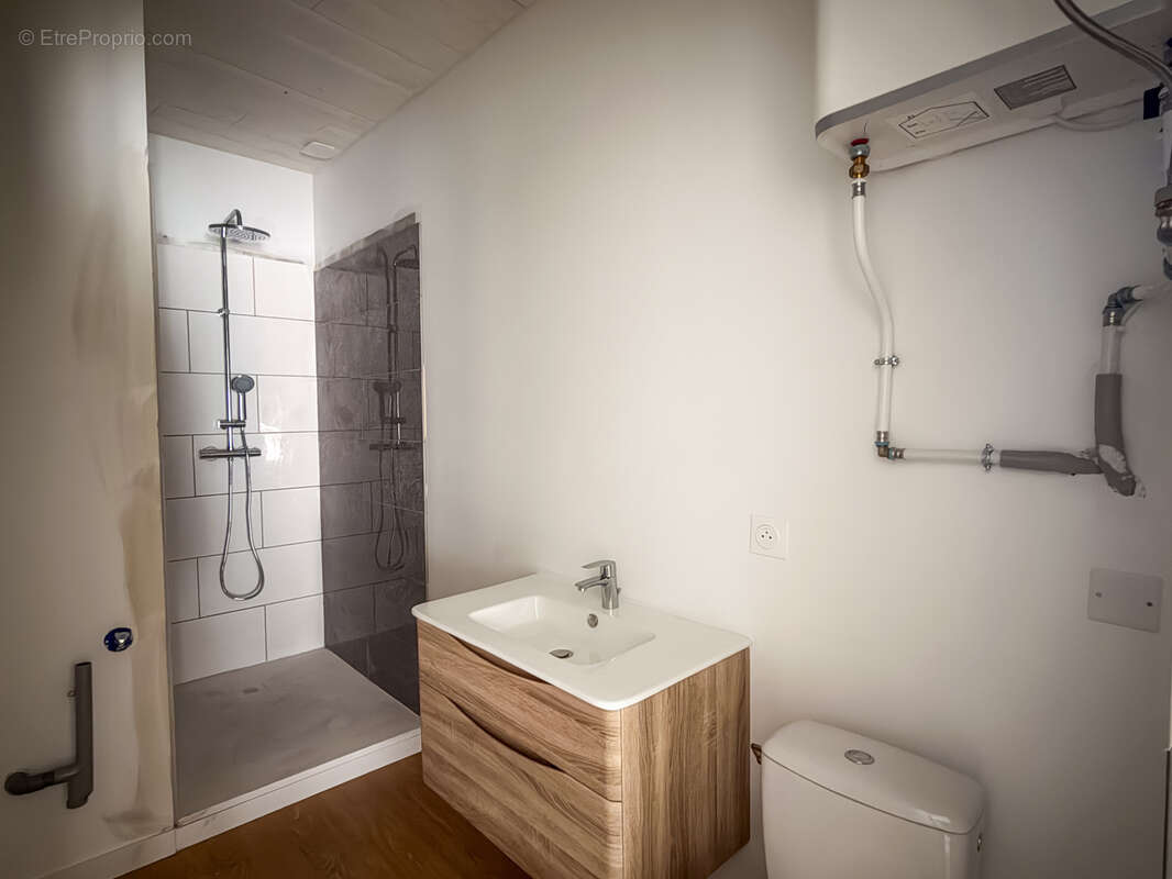 Appartement à LABEGUDE