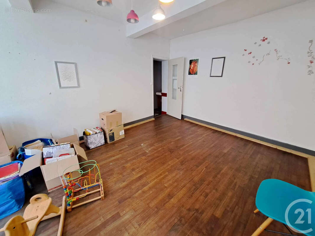 Maison à MONTESQUIEU-VOLVESTRE