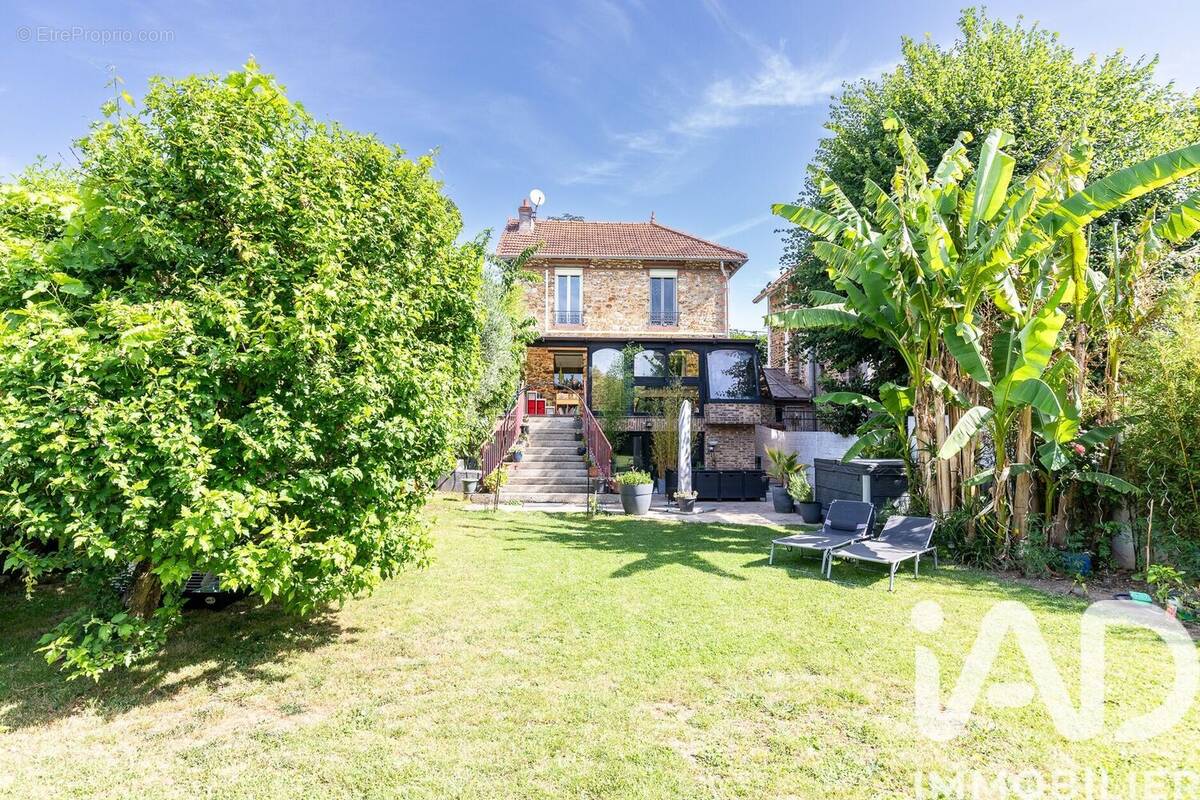 Photo 1 - Maison à VILLENEUVE-LE-ROI