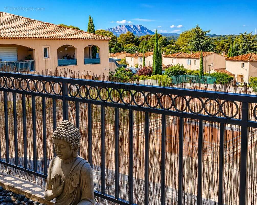 Superbe T3 climatisé avec terrasse et vue sur la Sainte-Victoire ! - photo 6
