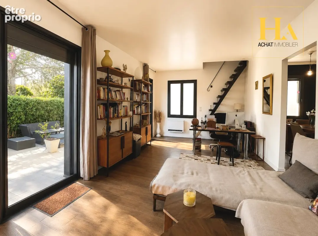 Maison rénovée 84.28m2, 3 pièces, 2 Chambres, Jardin 427m2, Garage - photo 2