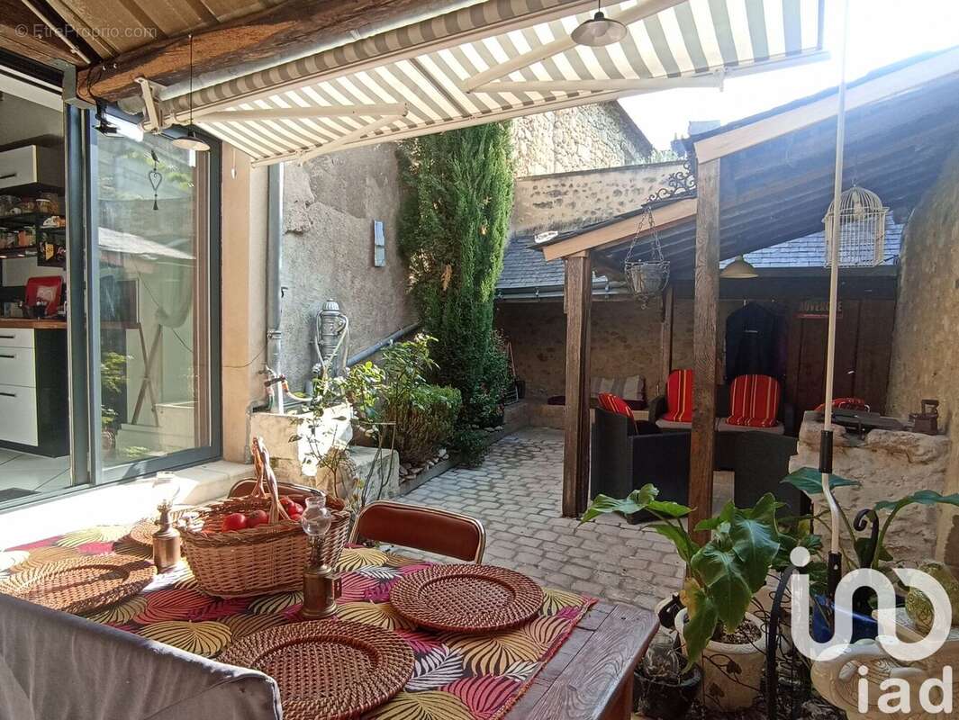 Photo 2 - Maison à AZAY-LE-RIDEAU