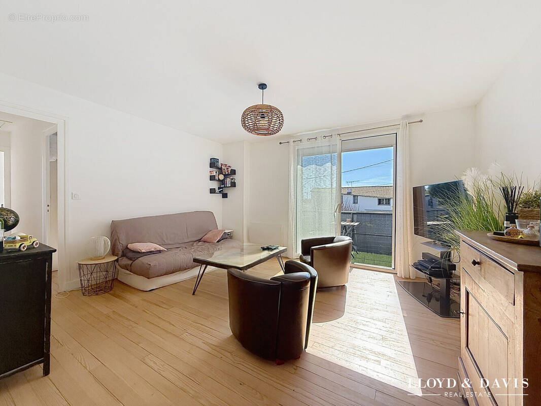 Appartement à VAUX-SUR-MER