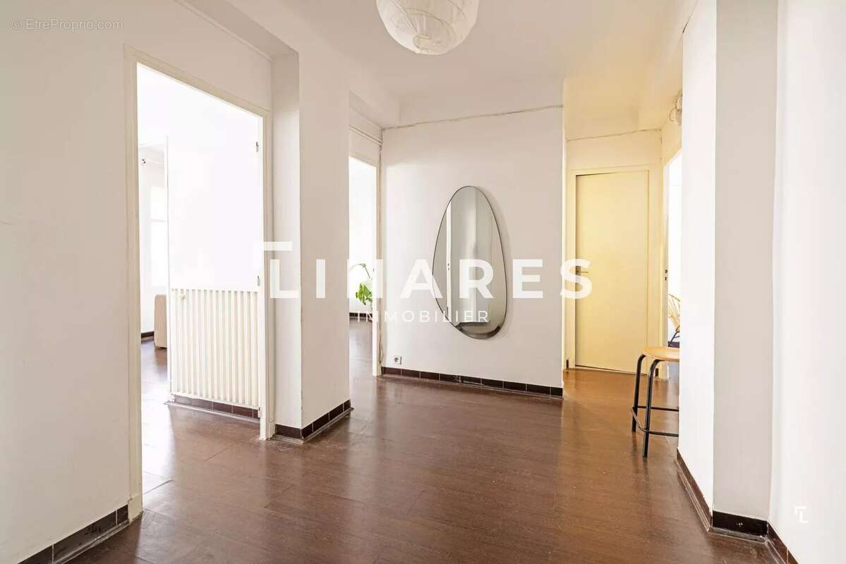 Appartement à MARSEILLE-7E