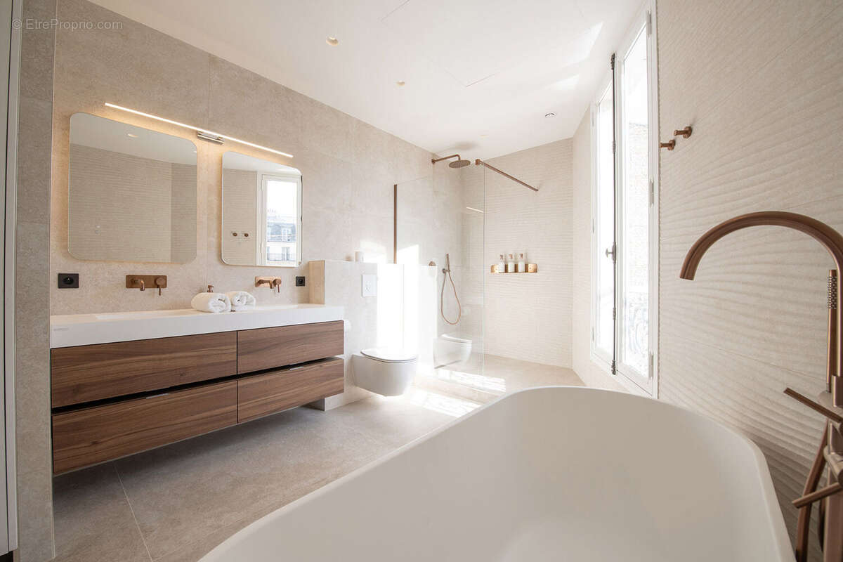 Photo 8 - Appartement à PARIS-7E