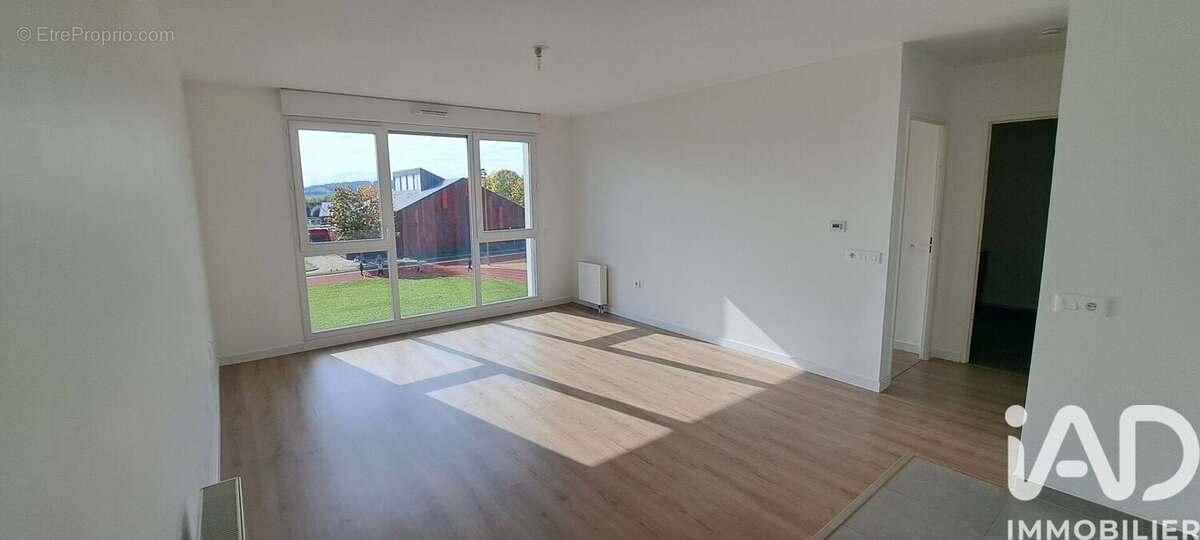 Photo 2 - Appartement à JOUY-LE-MOUTIER