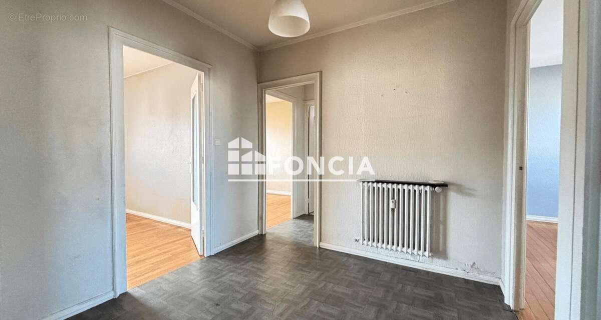 Appartement à SAINT-ETIENNE