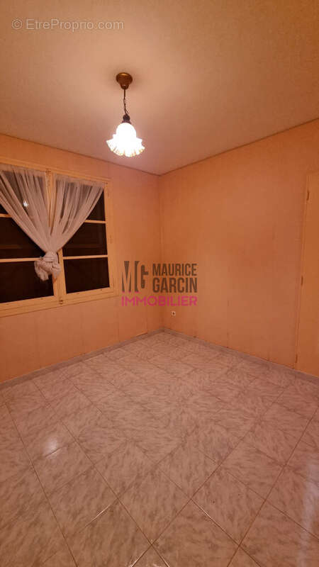 Maison à ROQUEMAURE