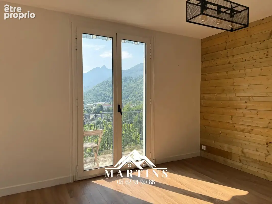 EXCLUSIVITE / ARGELES-GAZOST - Appartement rénové de type 3 avec vue dégagée, balcon et grand cellier. - photo 6