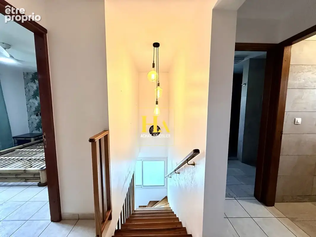 Maison 3 chambres avec dépendance , Bras-Creux - photo 12