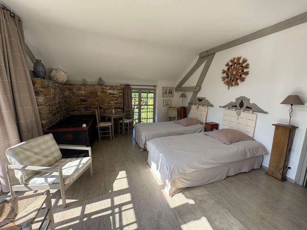 Maison à HAUT-DE-BOSDARROS