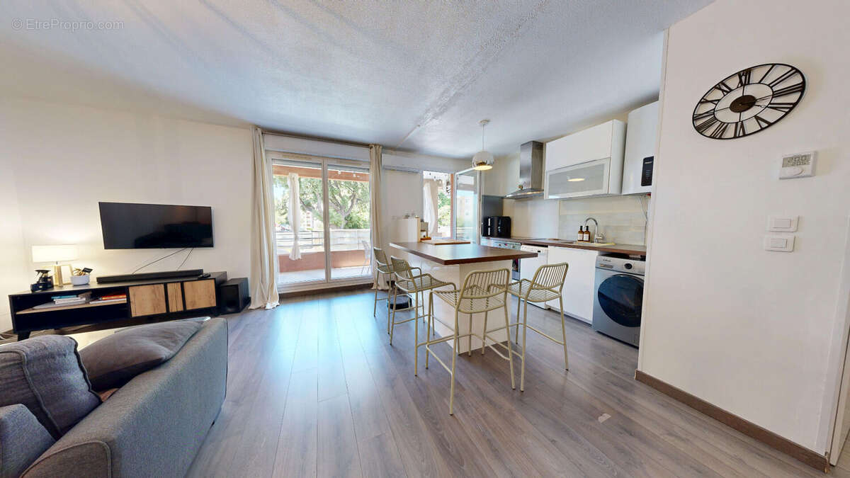 Appartement à MARSEILLE-12E