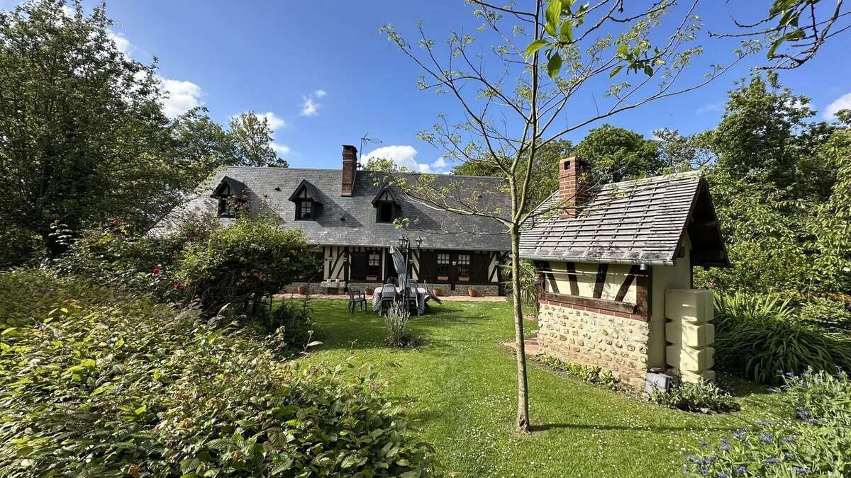Maison à BERNAY