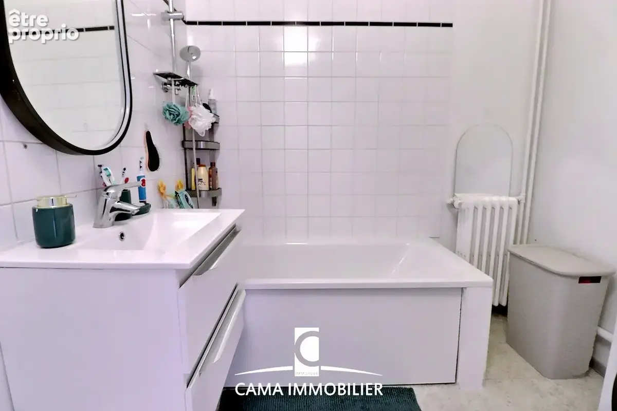 Exclusivite - proche centre ville - 2 chambres - cave - parking - photo 6