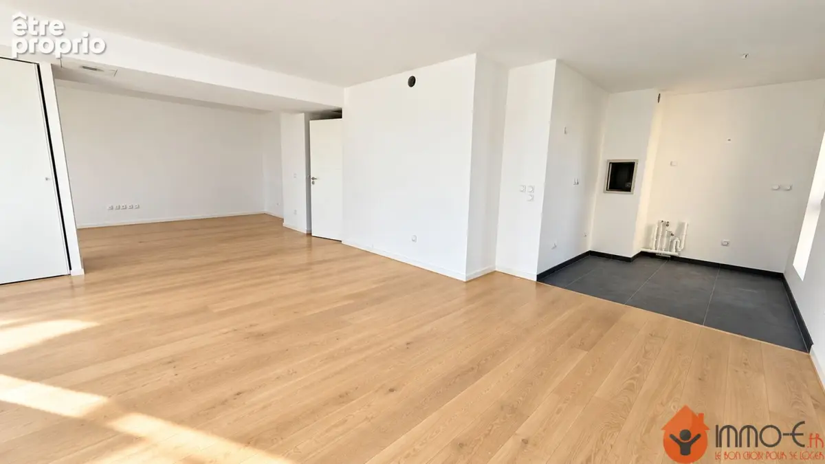 Appartement 3 pièces 82 m² à vendre à Coupvray (77700) - photo 2